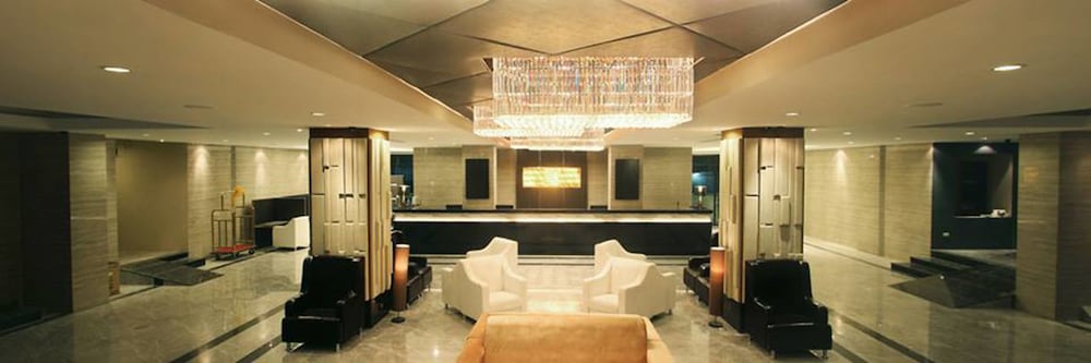 Avana Laemchabang Hotel 8/57