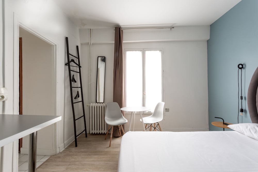 Hotel Eiffel XV 24/45