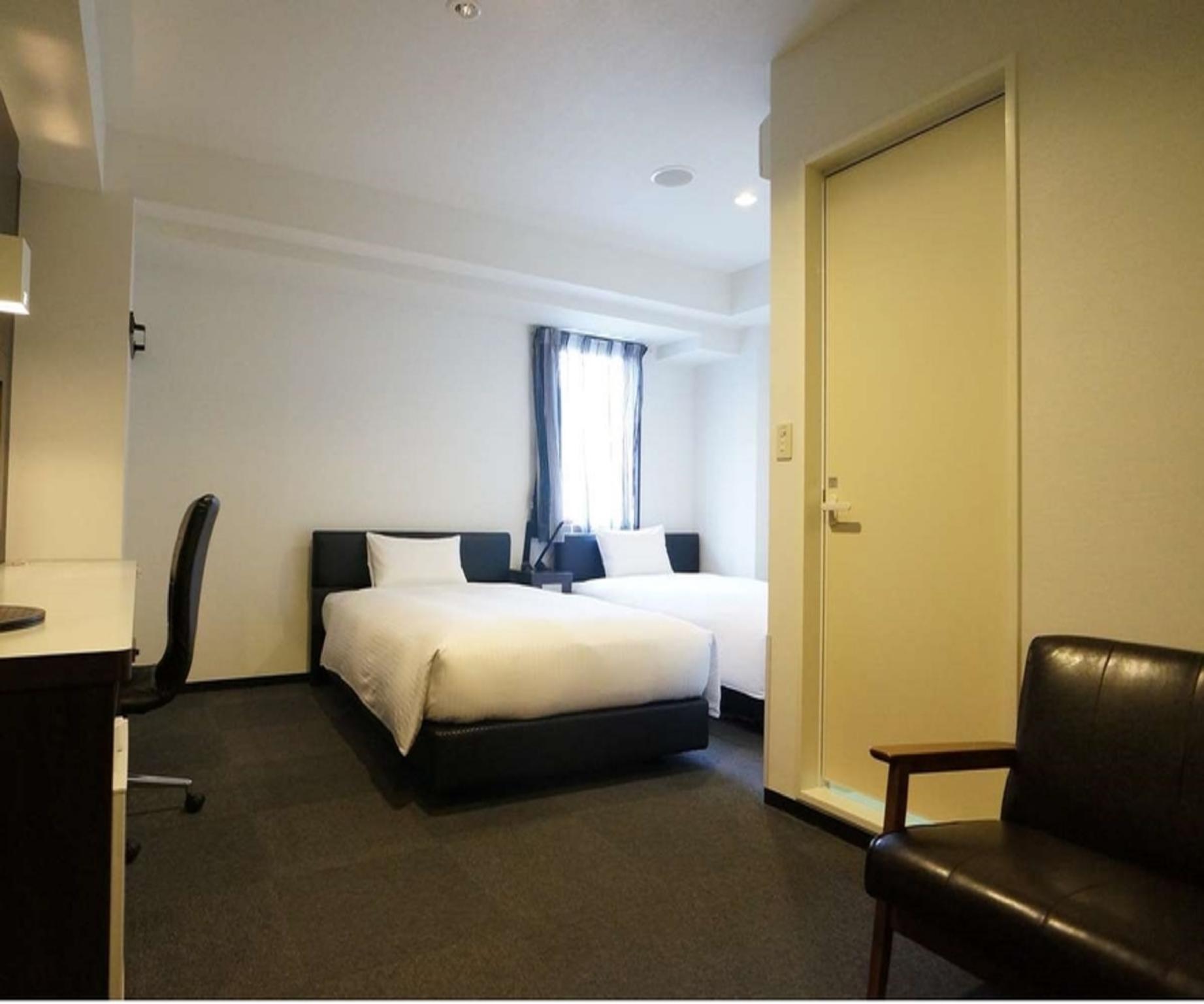 Semi Room, 2 Semi Double Beds