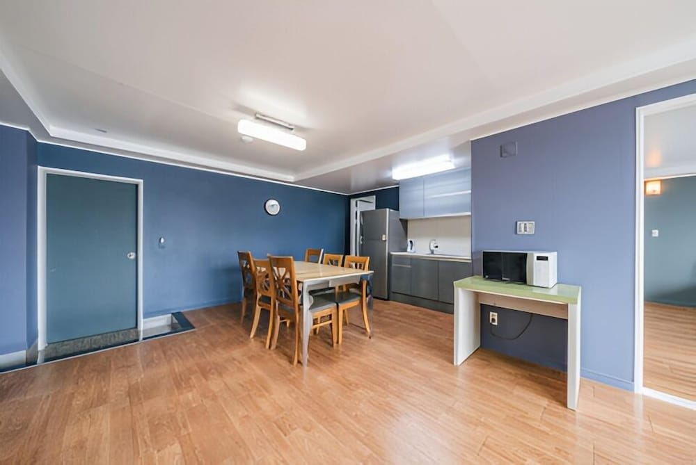 Jeju Tovice Condo Family 38/50