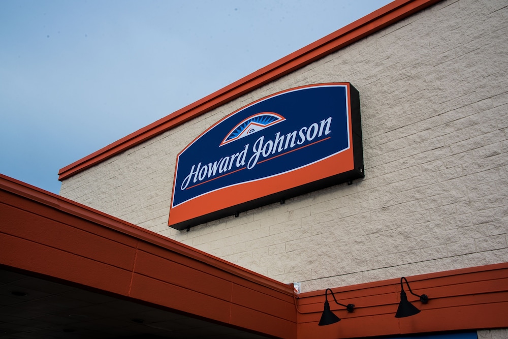 Howard Johnson By Wyndham Portsmouth 2/28