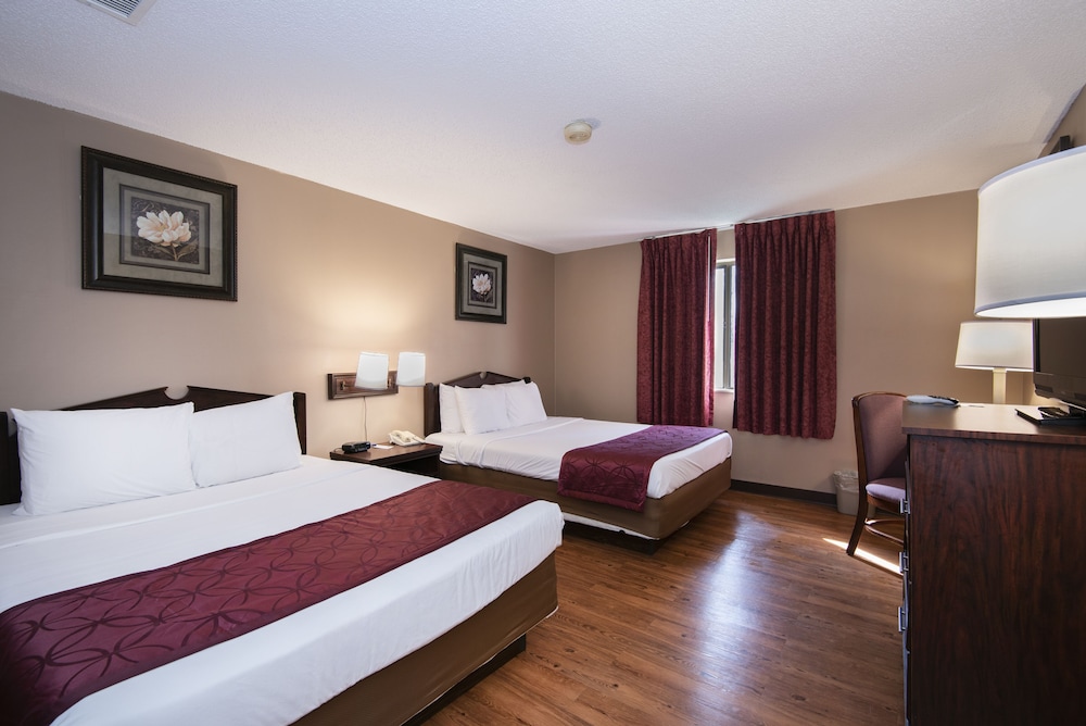 Guest Inn and Suites Midtown Medical Center 10/38