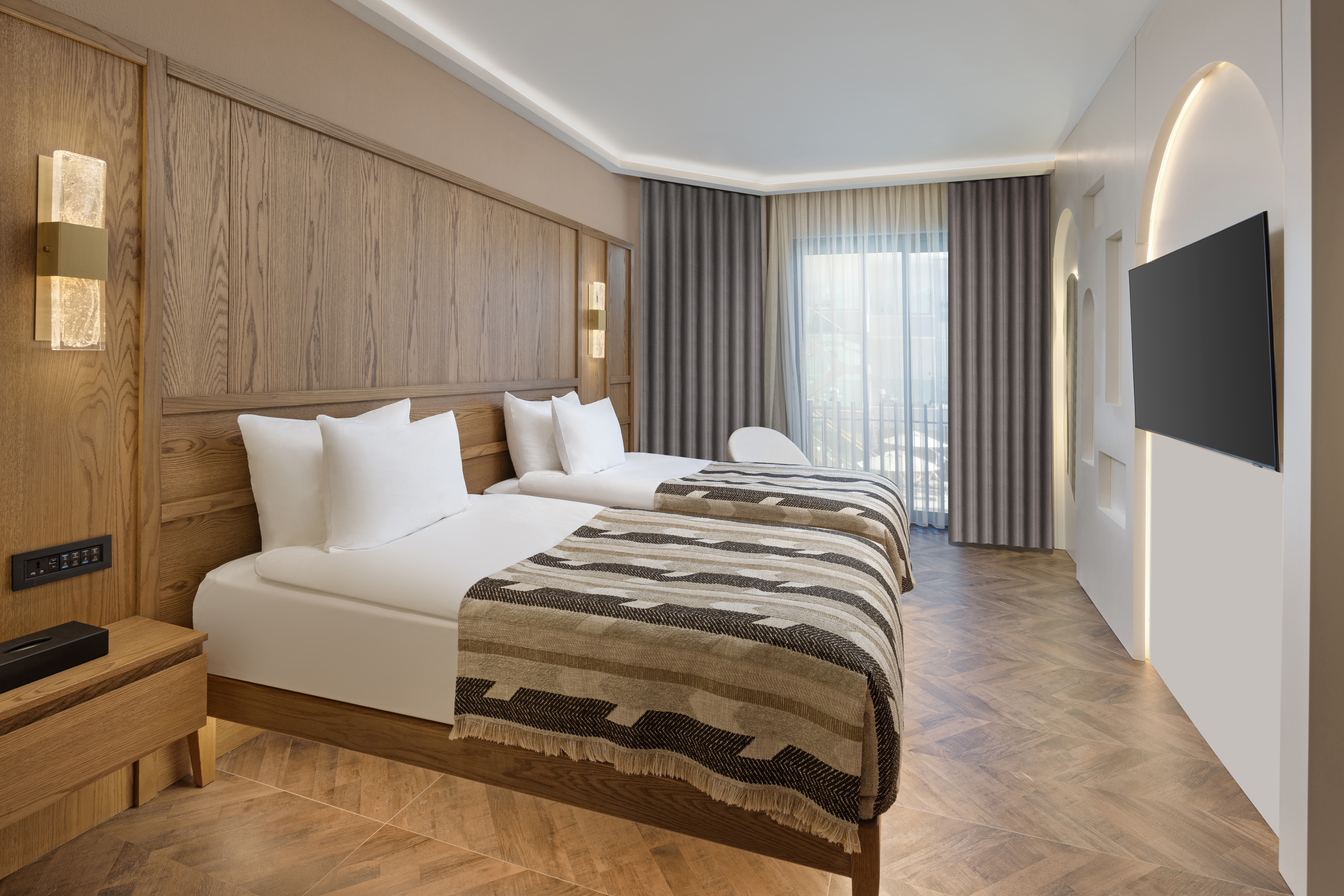 Grande Lake House، Liberty Signa 2/4