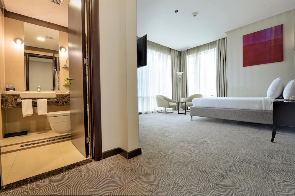 Grand Majestic Hotel Kuwait 50/50