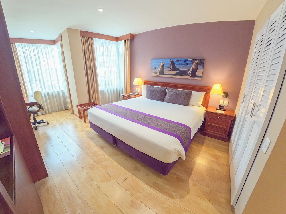 Mercure Alameda Quito 23/77