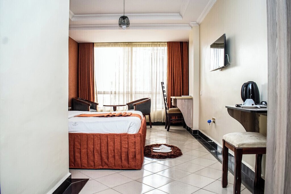 Astorian Grand Hotel 28/50