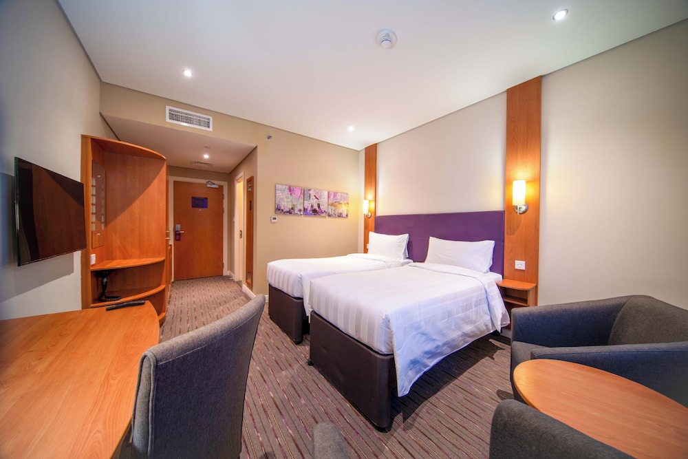 غرفة بسريرين منفصلين، Premier Inn Abu Dhabi Capital Centre 4/7