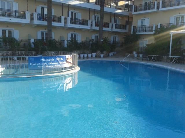 Majestic Spa Hotel 55/57