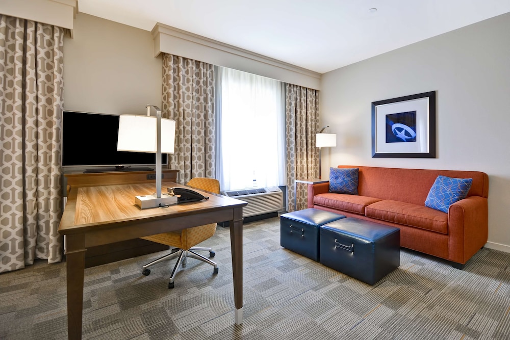 Hampton Inn Suites Dallas Plano East Tx 46/76