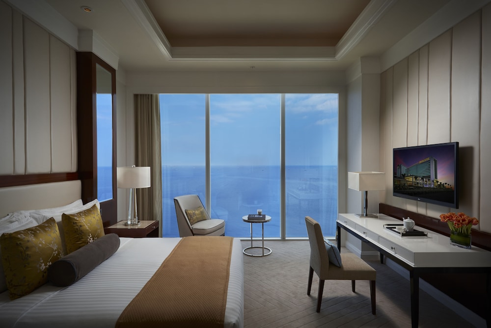 Solaire Resort Entertainment City 42/66