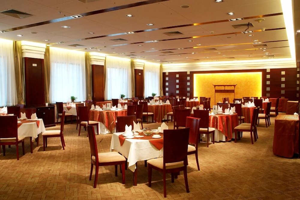 Phoenix Hotel Inner Mongolia 14/15
