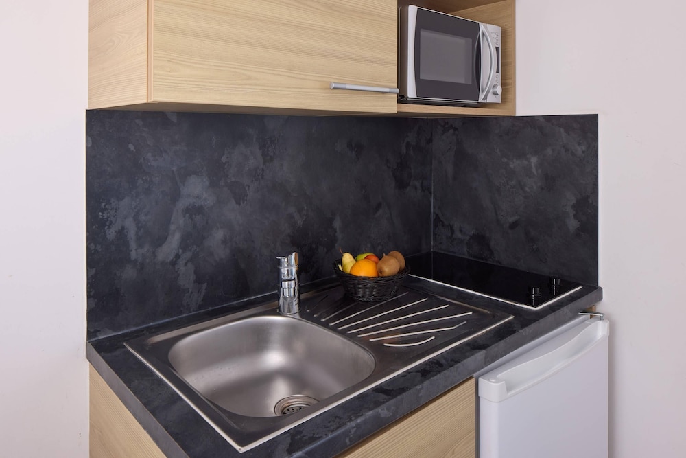 Quality Aparthotel Marseille Centre Lodi 7/36