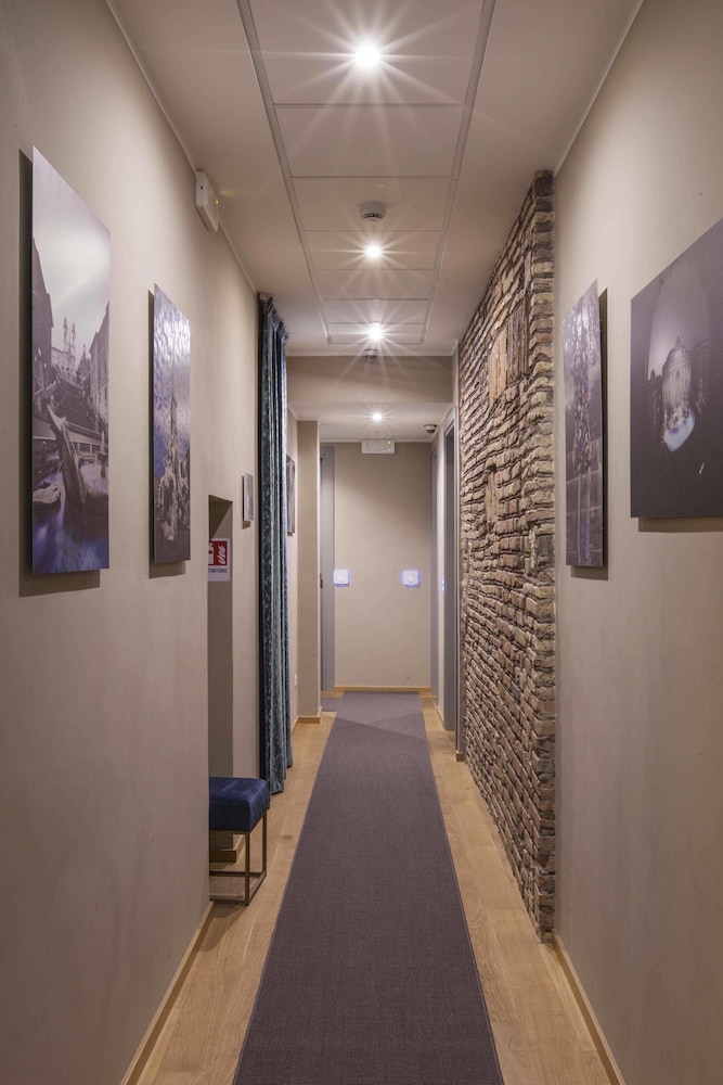 Giuturna Boutique Hotel 44/73