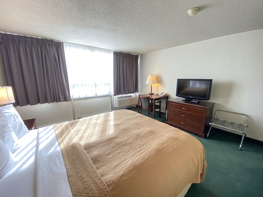 Baymont by Wyndham Great Falls City Center 15/60