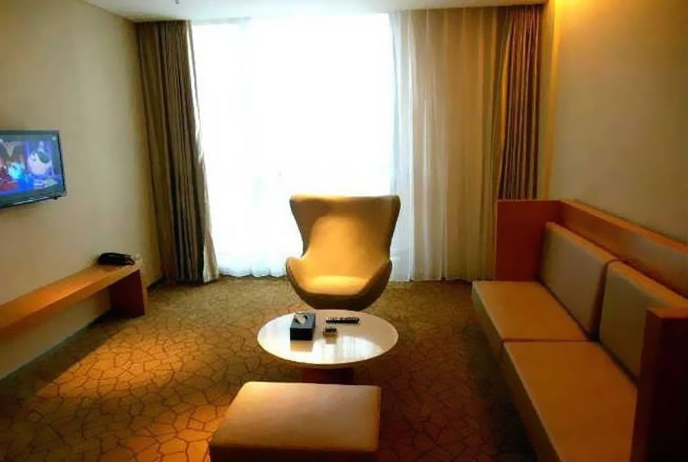 Metropolo Jinjiang Hotels (Nanchang Honggutan Wanda Plaza) 18/22