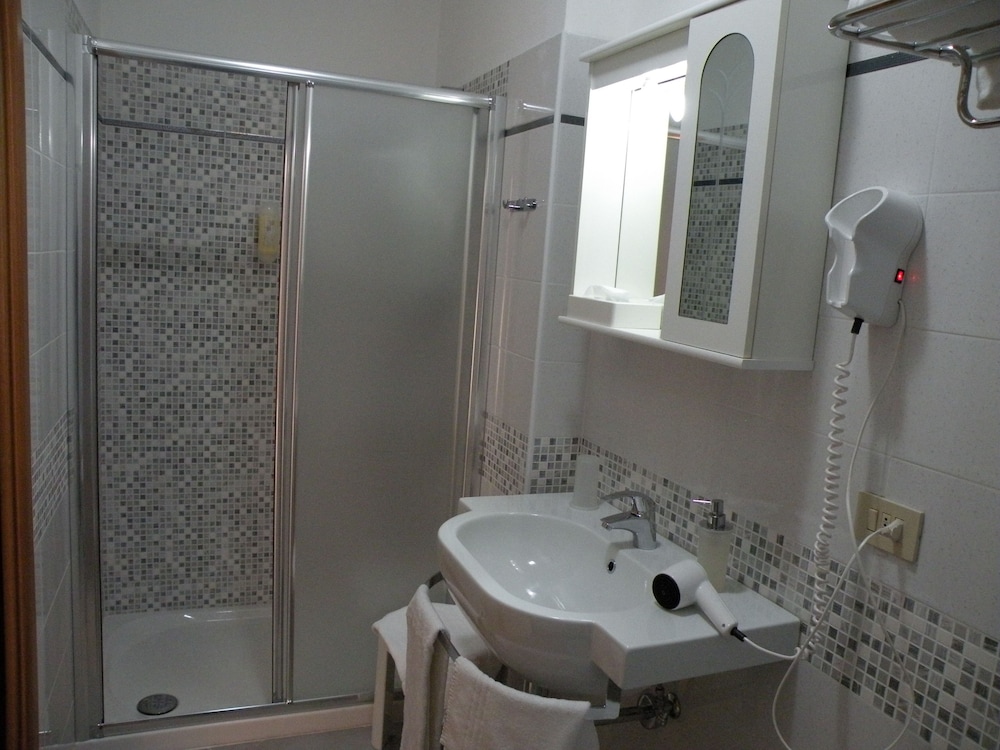 Hotel Parrini 48/50