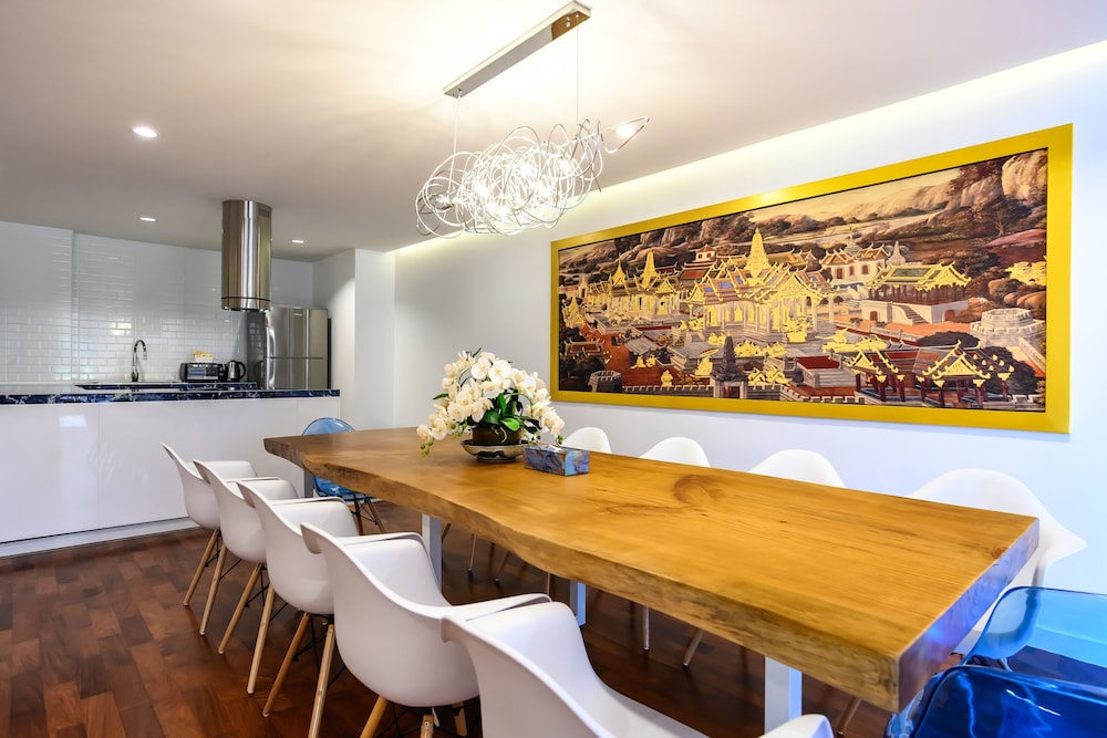 Benviar Tonson Residence 41/50