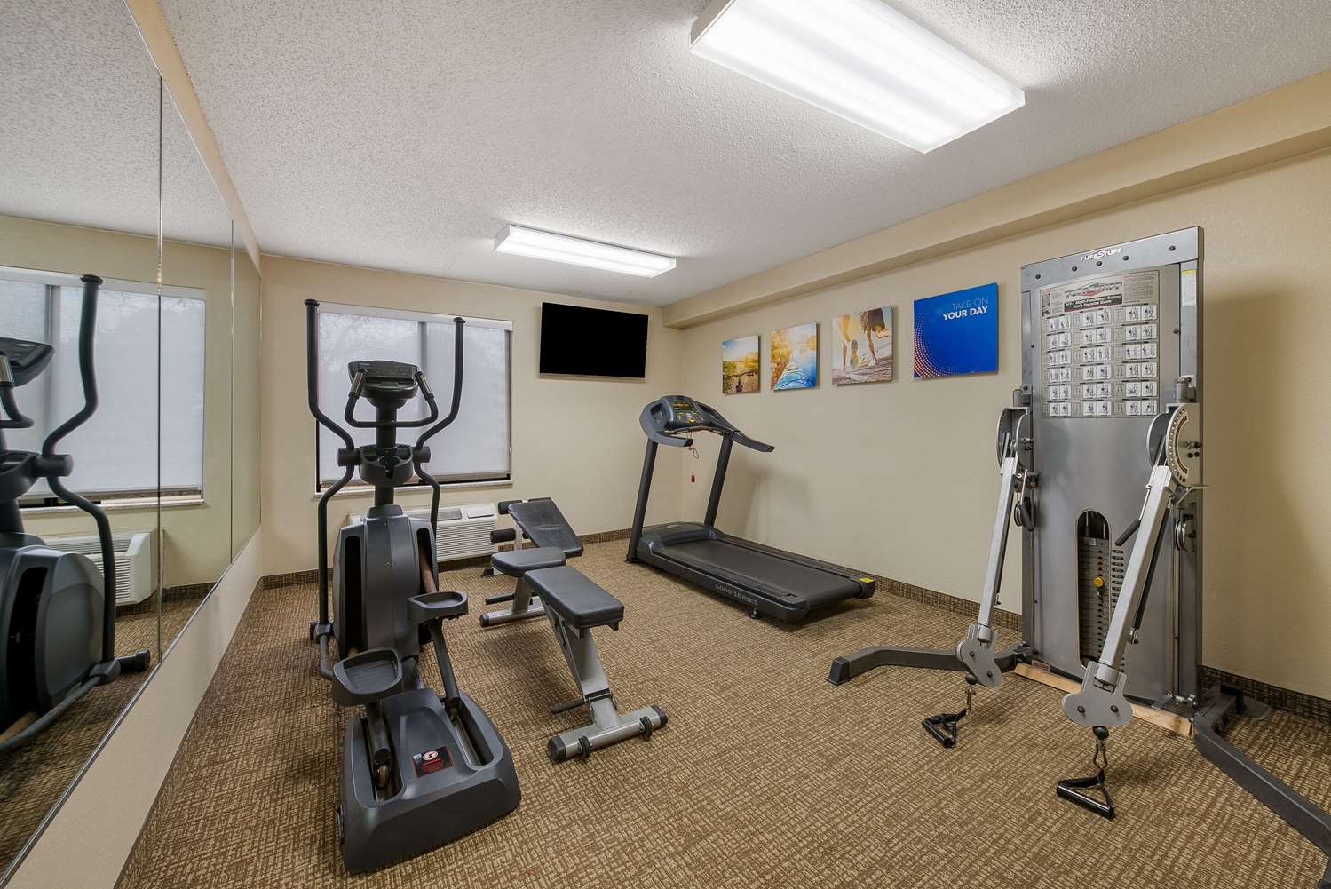 Comfort Inn Fayetteville I-95 21/33