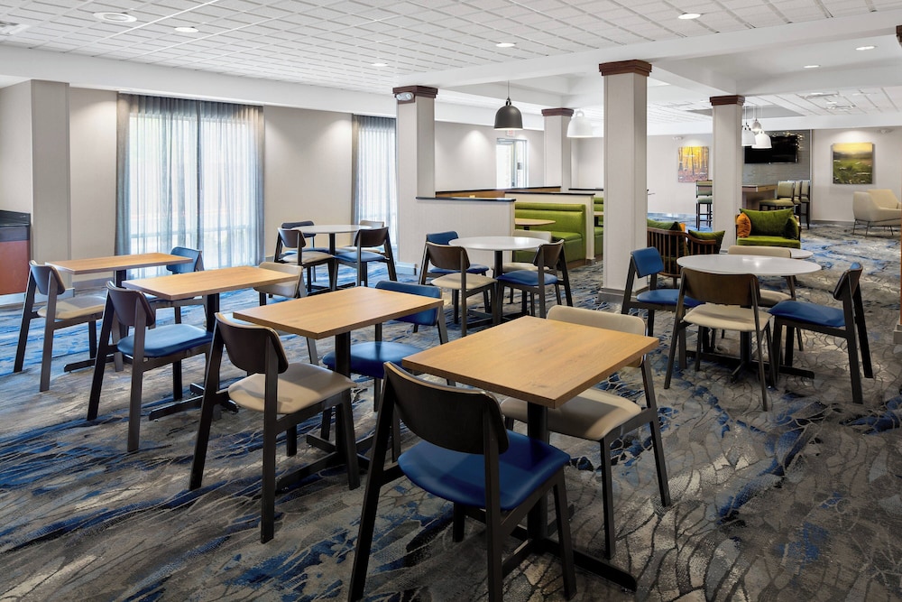 Fairfield Inn Suites Hobbs 29/44