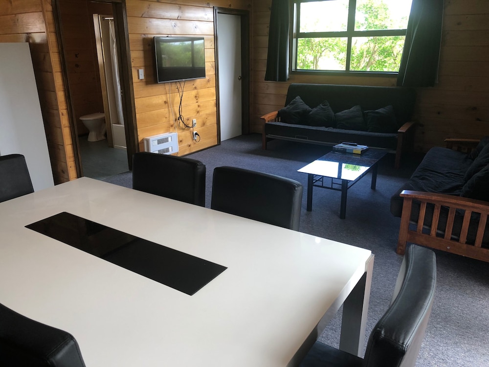Greymouth Seaside Top 10 Holiday Park 45/71