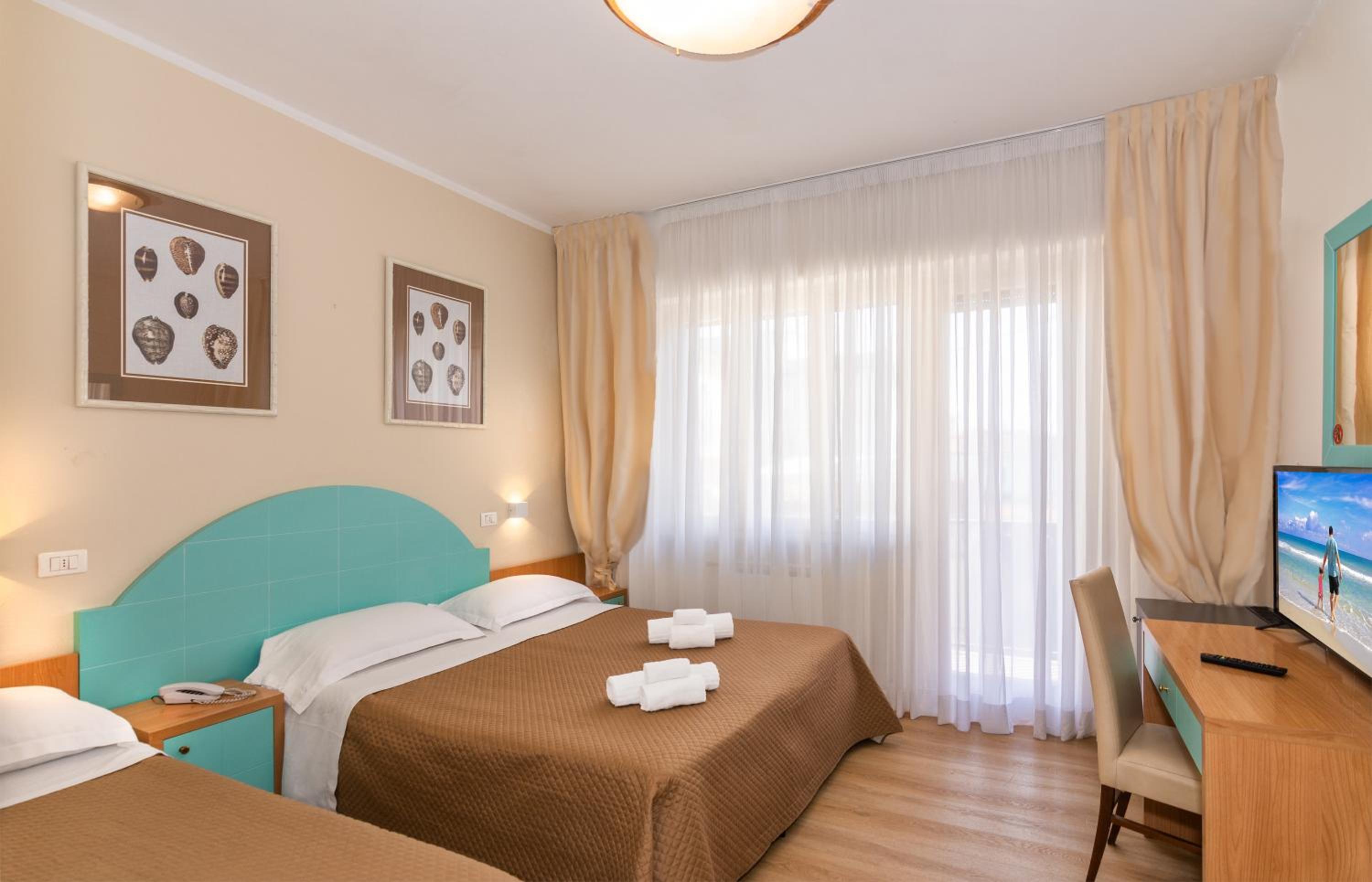 غرفة ثلاثية بشرفة، Hotel Stella D'italia 3/8