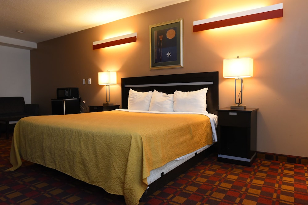 Capital Inn Suites 10/28
