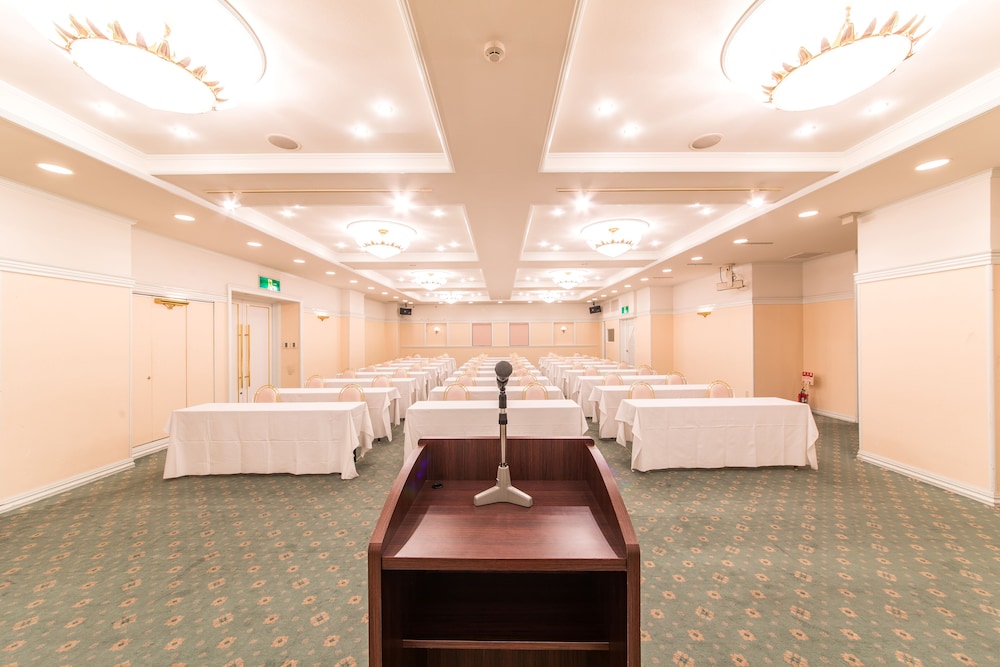 Sun Palace Hotel 7/48