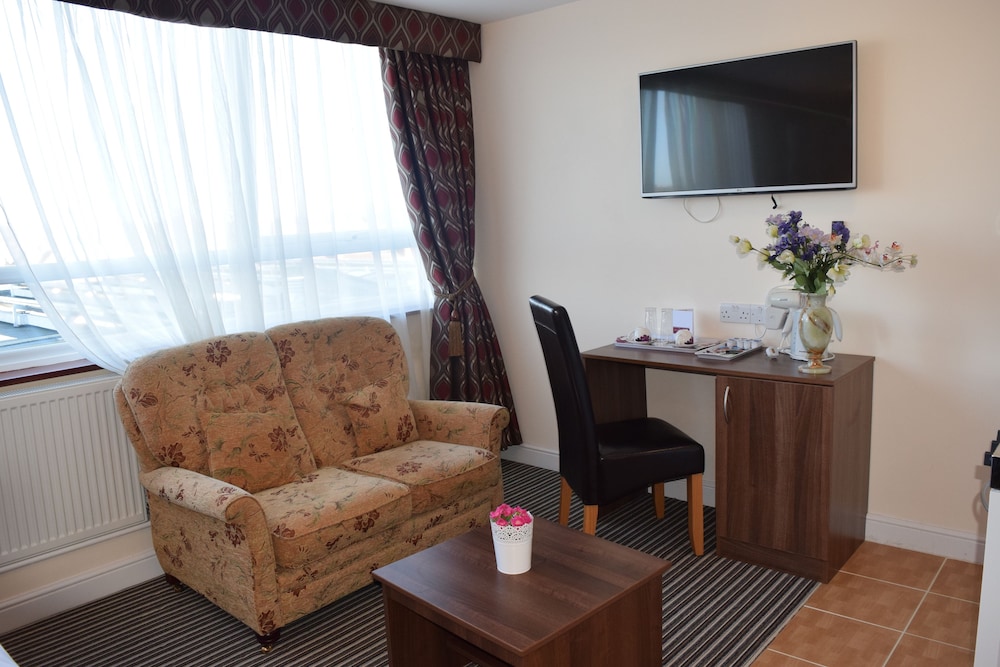 Star Anglia Hotel City Center by OYO 20/32