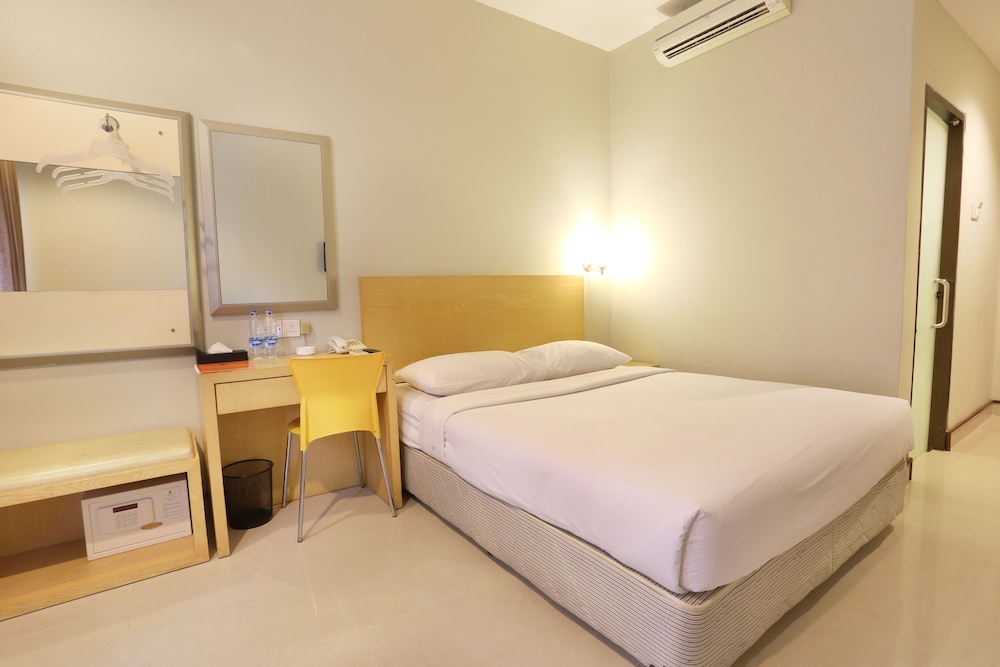 Triniti Hotel Batam 13/33