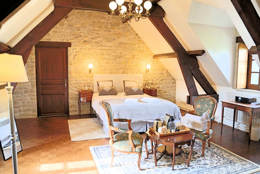 Chateau Du Bu 8/50