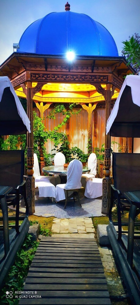Hotel Hon Saroy 32/39