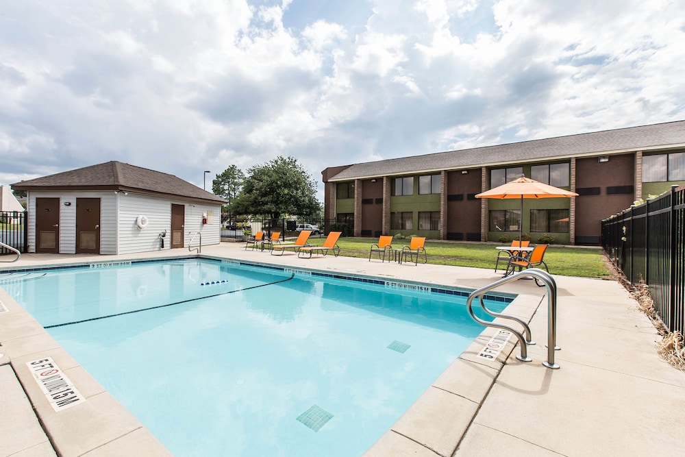 Comfort Inn Warner Robbins 1/21