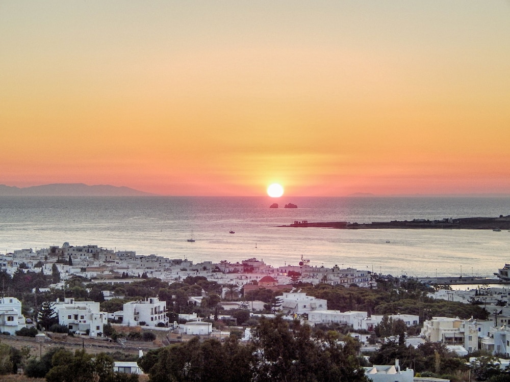 Panos Studios 38/49