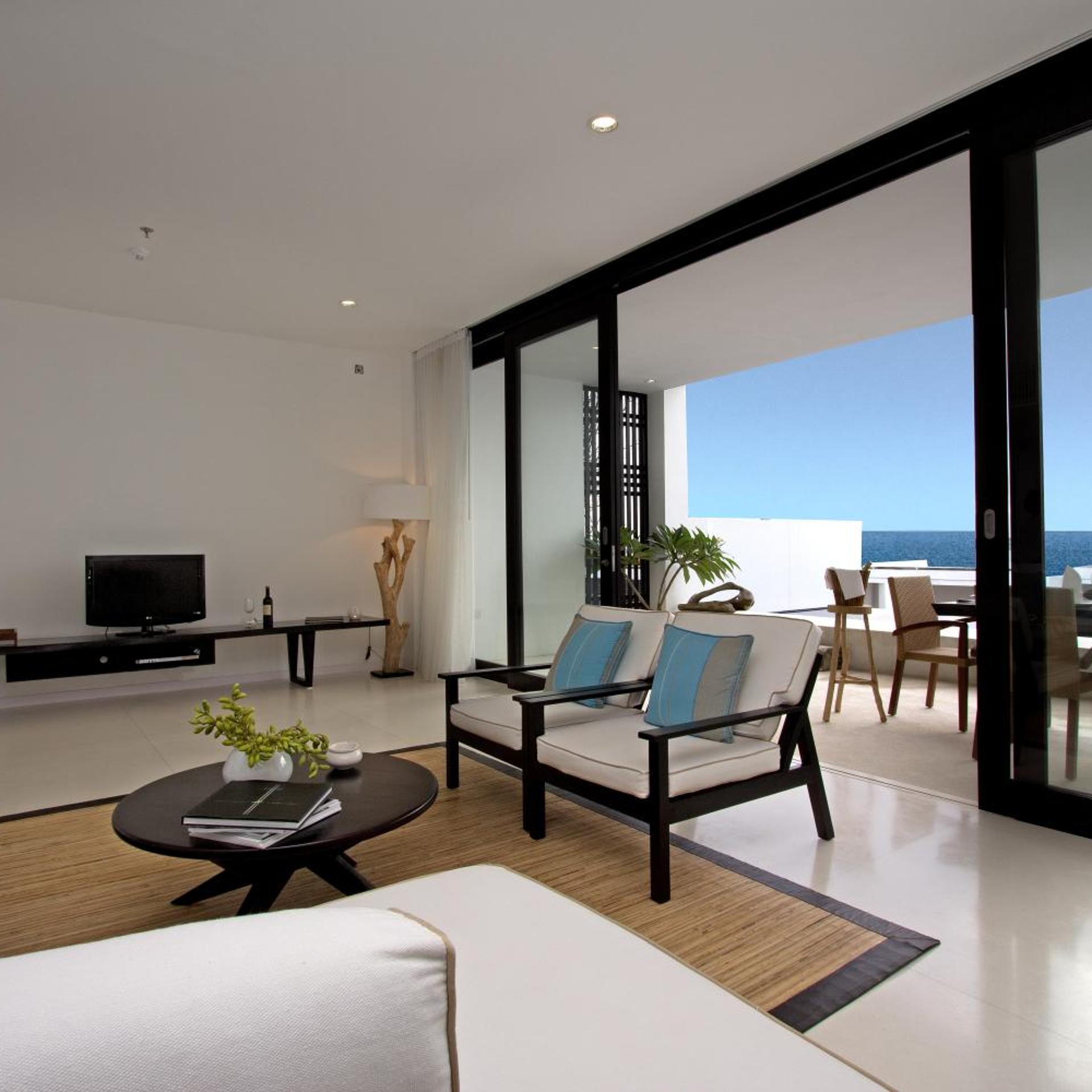 DELUXE 2 BEDROOM SEA FRONT VILLA