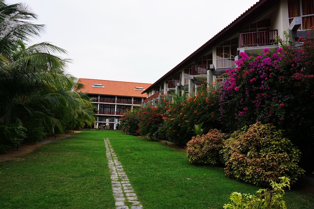 Marina Beach Passikudah 20/32
