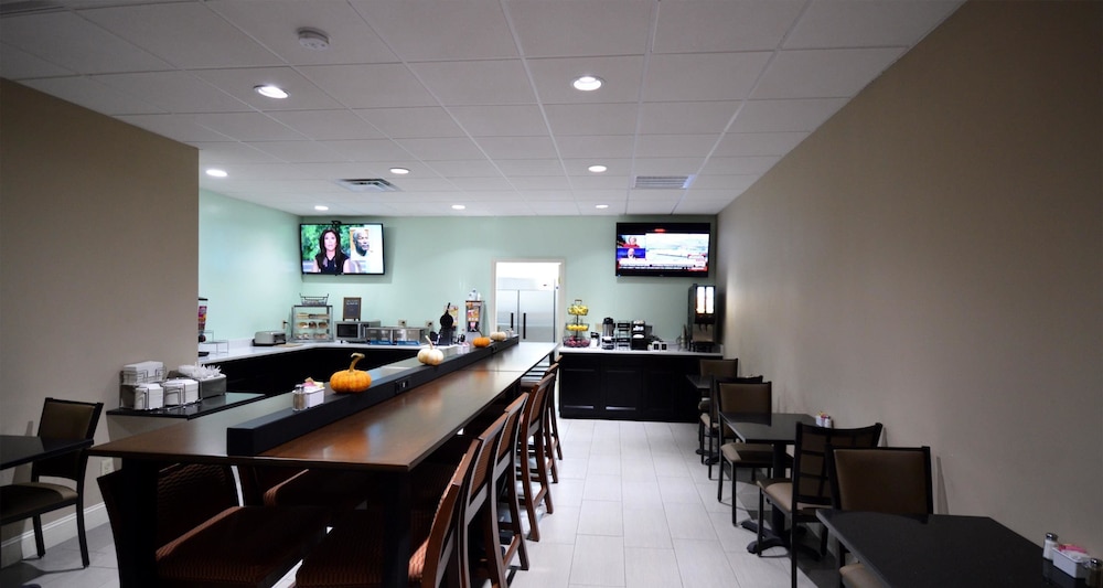 Best Western Point South 48/54