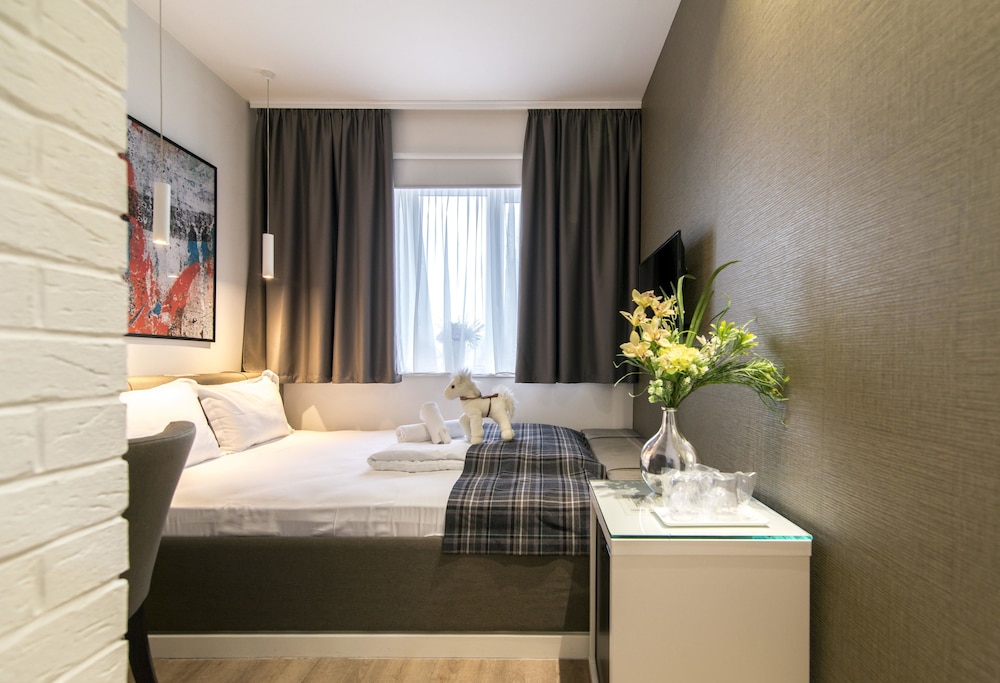 Belgrade Inn Garni 20/50