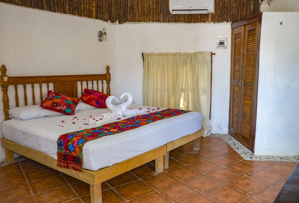 Casa Maya Holbox Beachfront Hotel 7/38