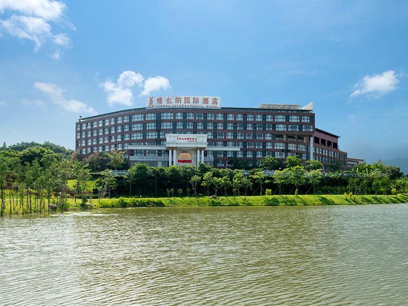 Viennainternational Hotel Luogang Wanda Plaza 48/50