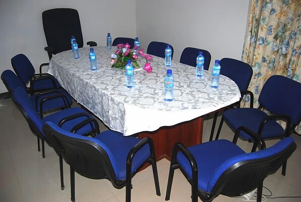 Acacia Lodge, North Legon(Haatso) 22/29