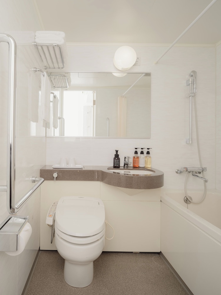 Hotel Mid In Meguro-Ekimae 67/71