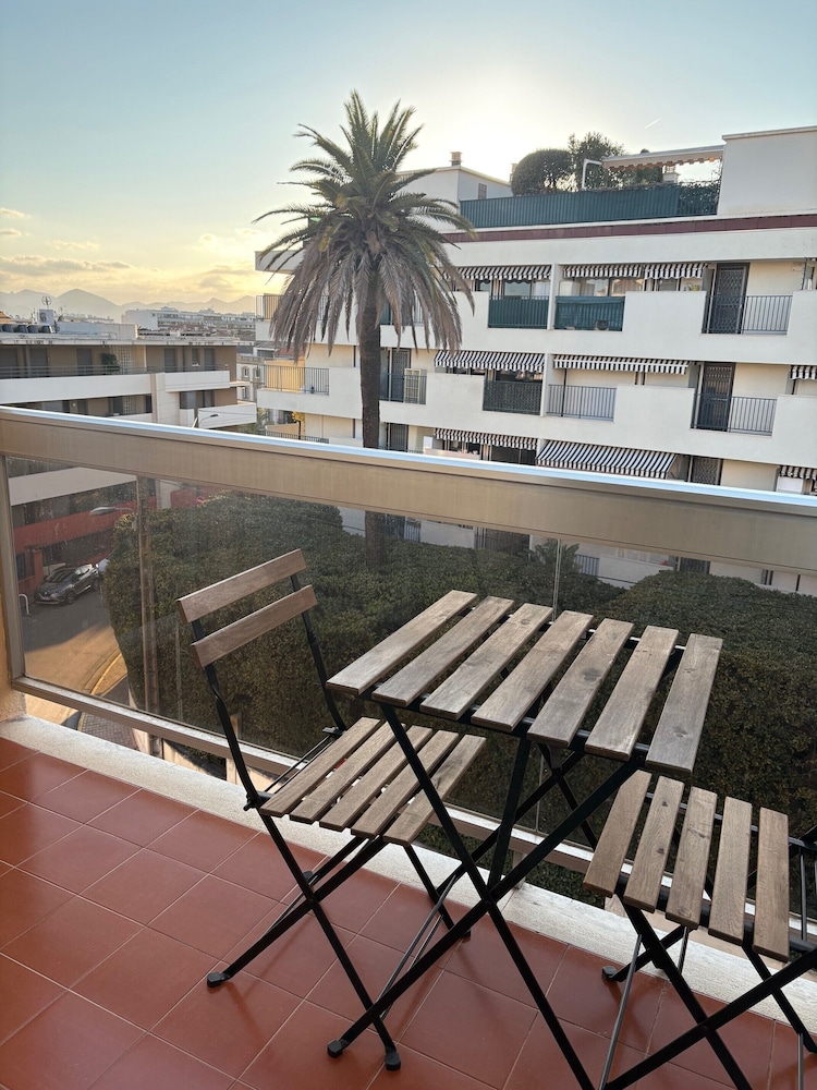 Hotel Cannes Gallia 32/63