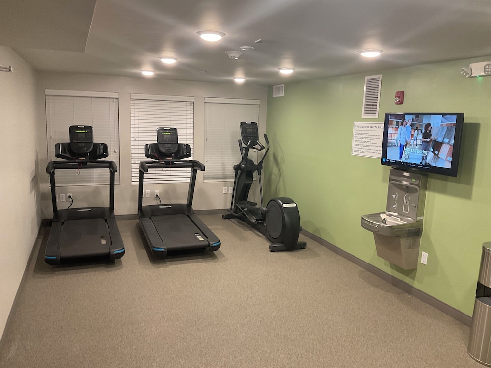 WoodSpring Suites Winston-Salem near Hanes Mall 34/61