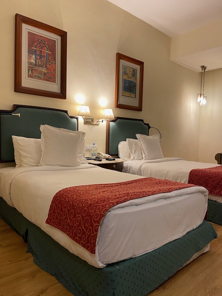 Welcomhotel by ITC Hotels, Cathedral Road, Chennai 20/58