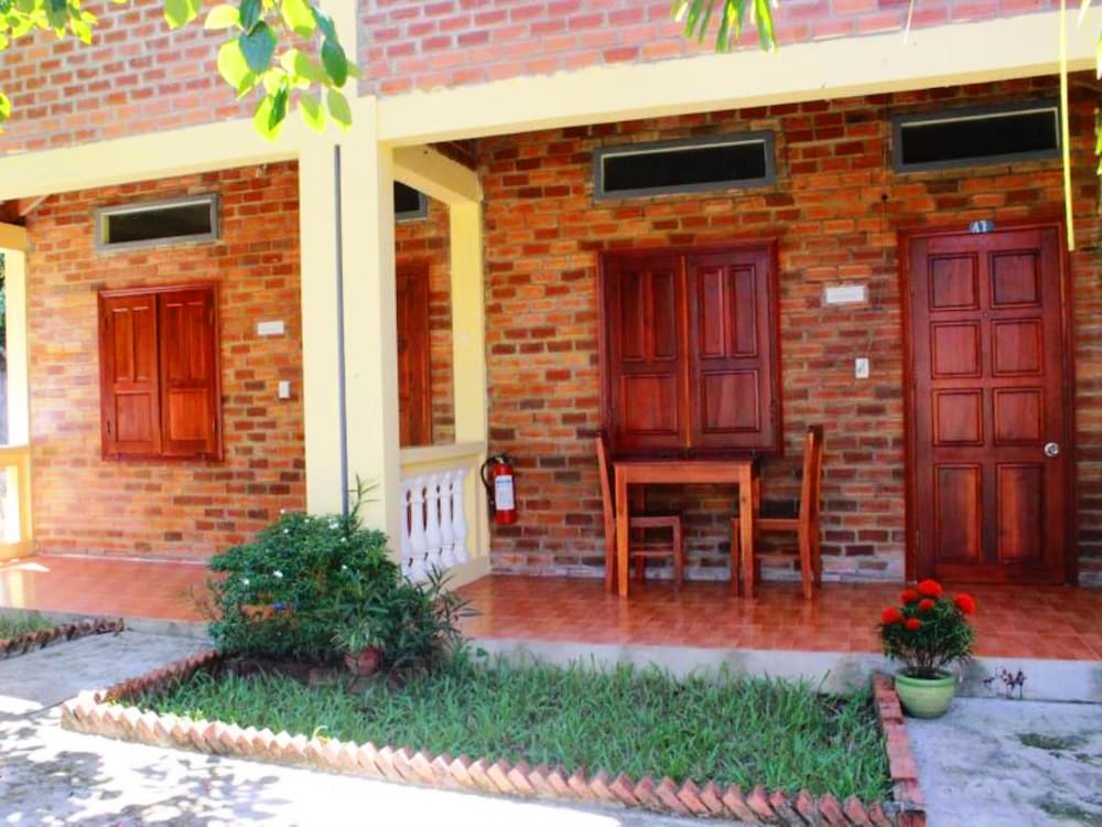 Kim Nhung Bungalow 5/49