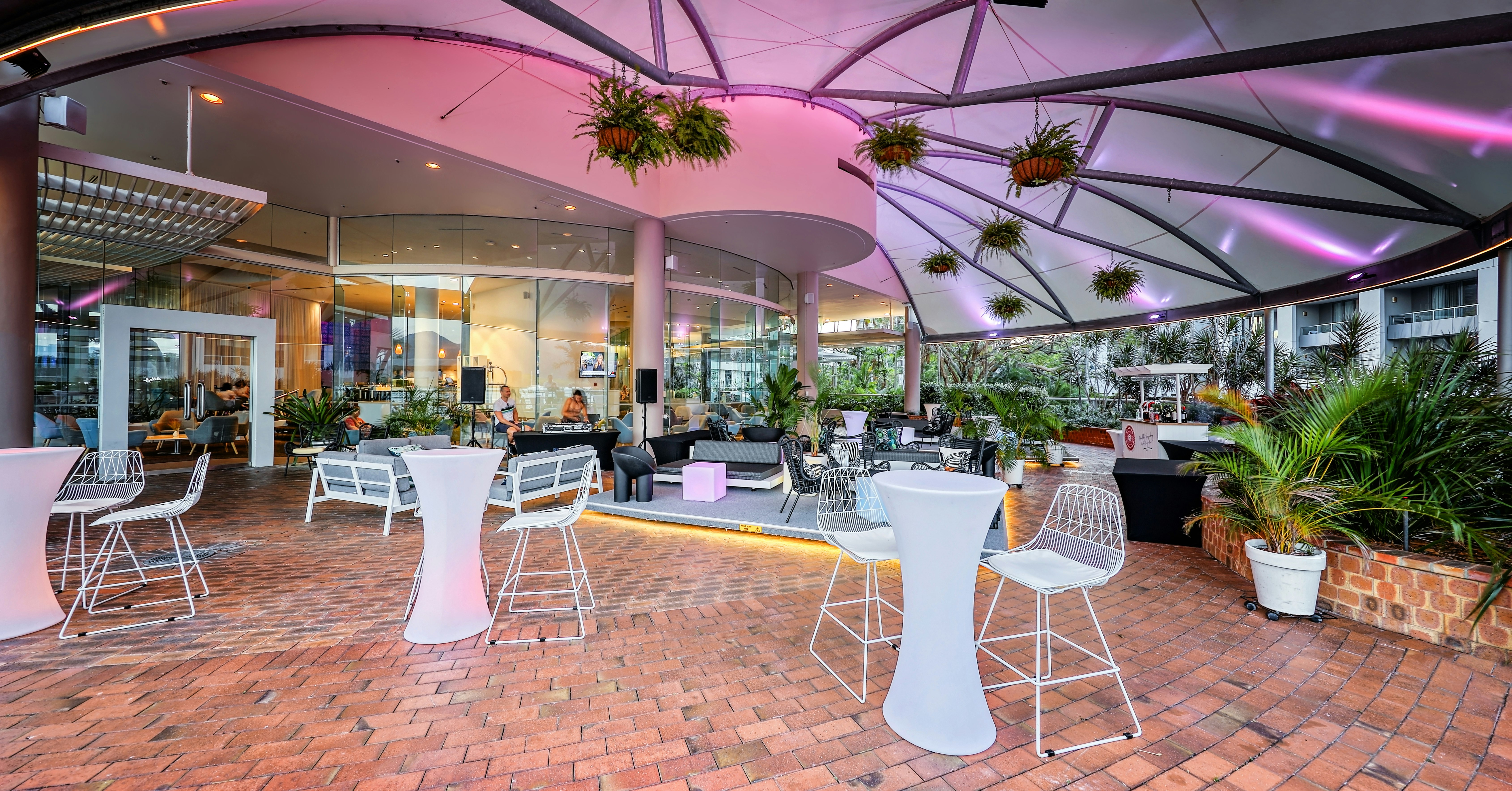 Hilton Cairns Hotel 66/85