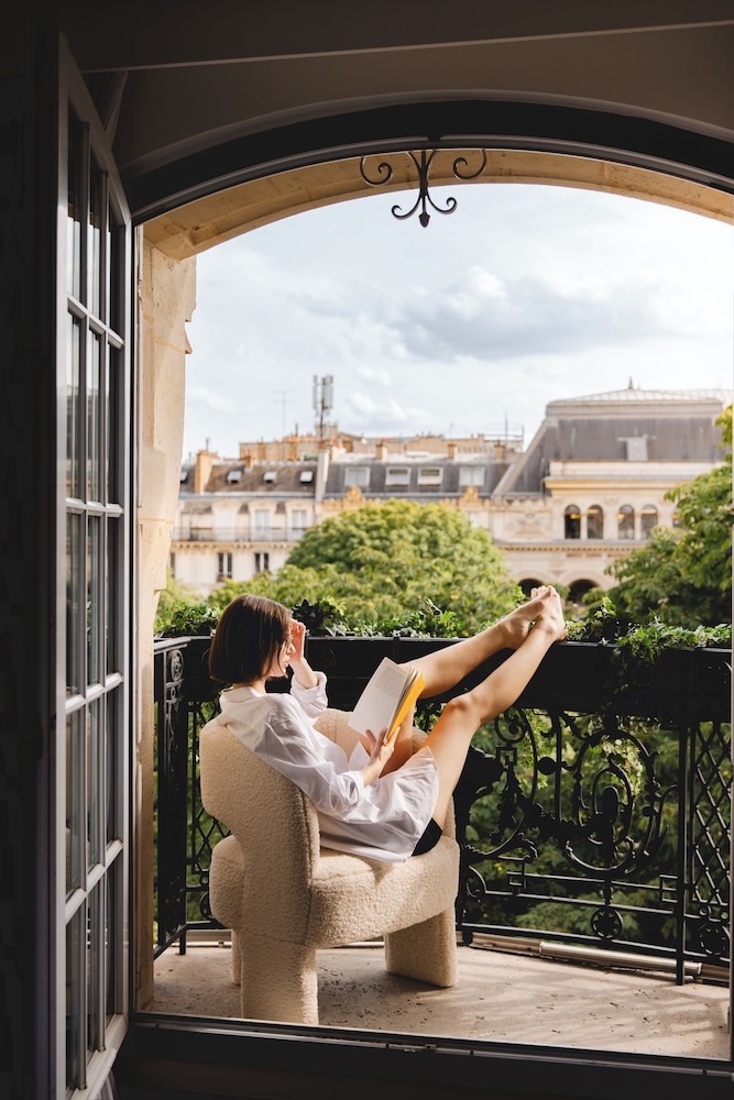 Solly Hotel Paris 24/50