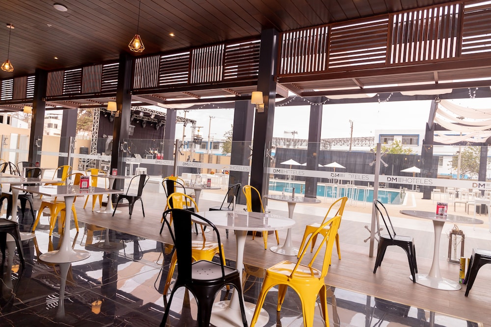 DM Hoteles Tacna 38/49