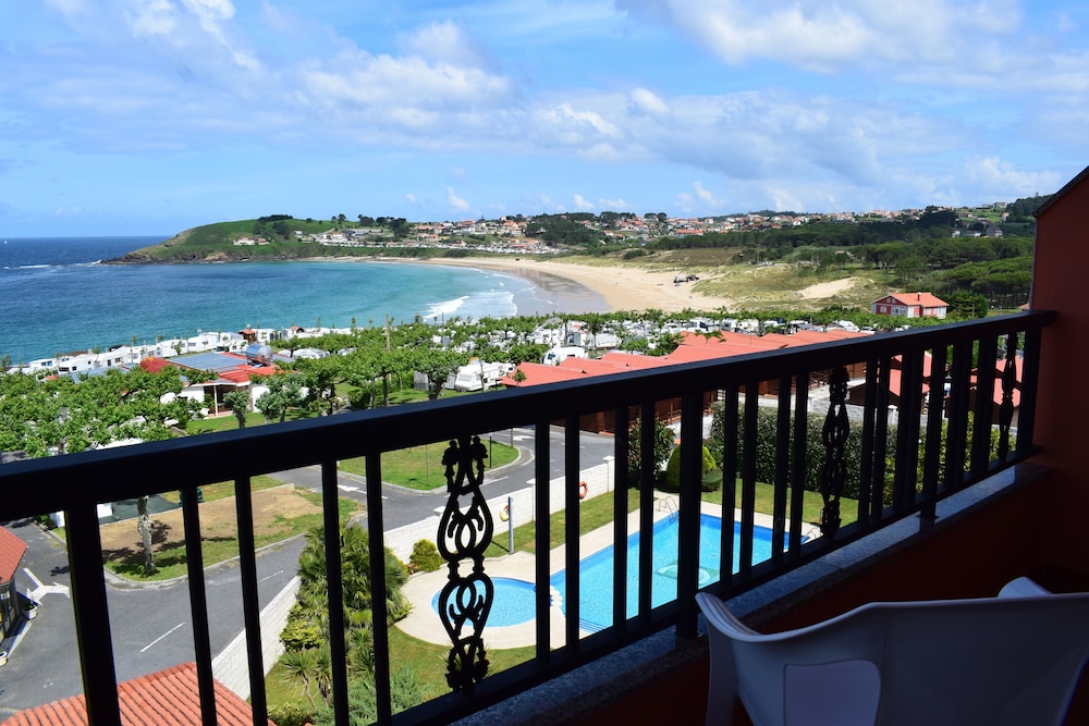 Hotel VIDA Playa Paxarinas 30/33