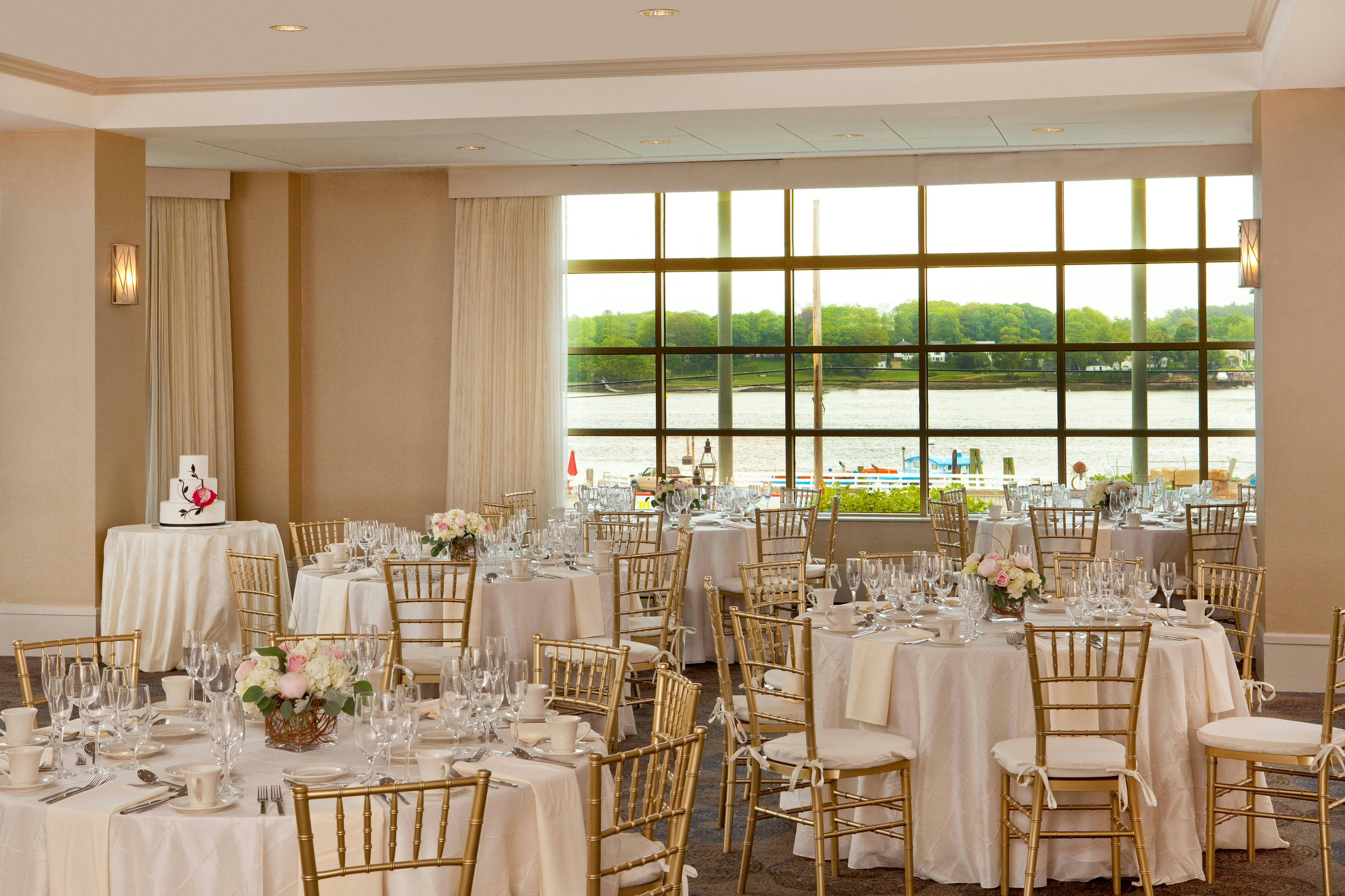 Sheraton Portsmouth Harborside 33/47